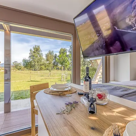 Apartment River View Mlinar Private - Happy Metlika
