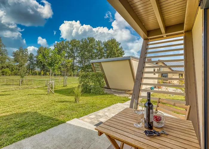 דירה River View Mlinar Private - Happy *