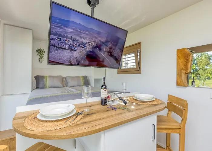 River View Mlinar Private - Happy *